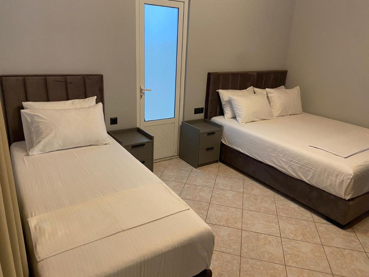 "Hotel Lili" Sarandë Exterior foto
